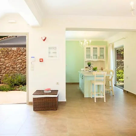 Vasiliki Villa Villa *